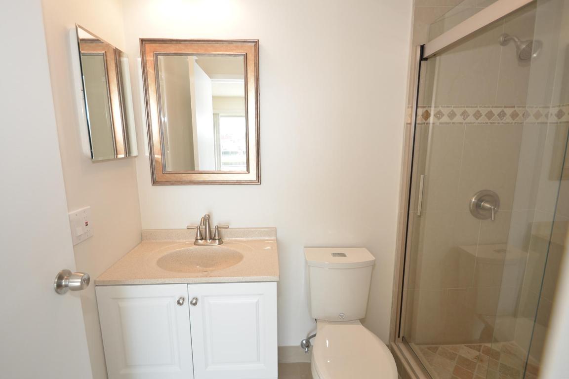 KINGS POINT MONACO B THRU P CONDOS - Residential