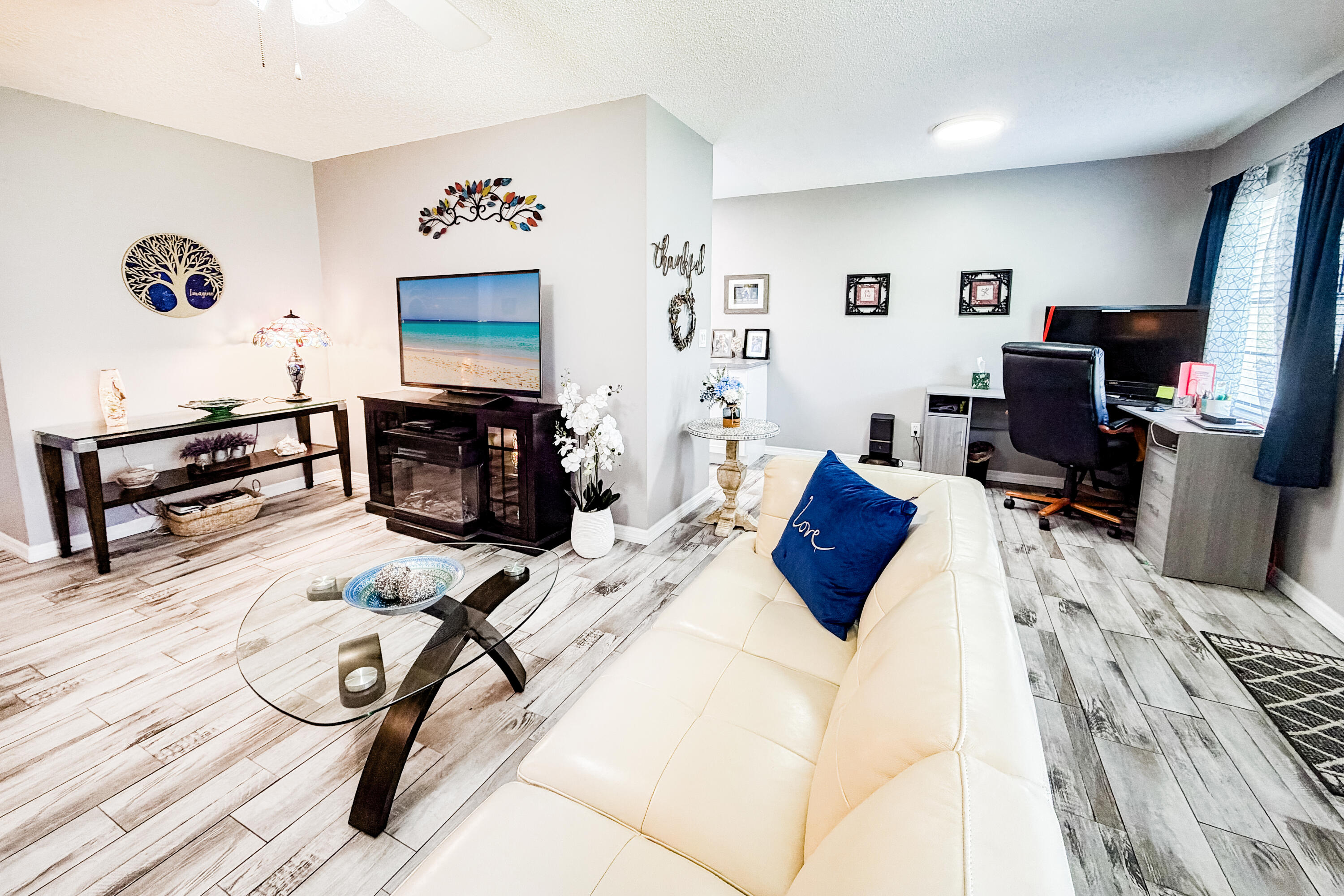 VISTA ROYALE PHASE IV BLDGS 83-111 - Residential