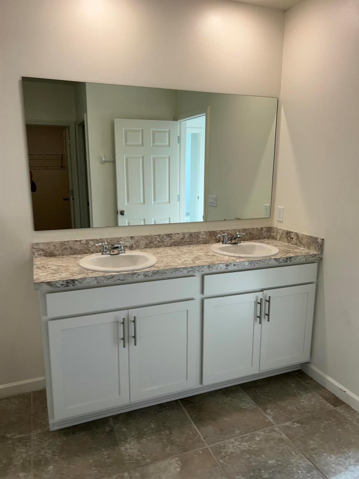 TRADITION PLAT NO 20 - TH - Residential