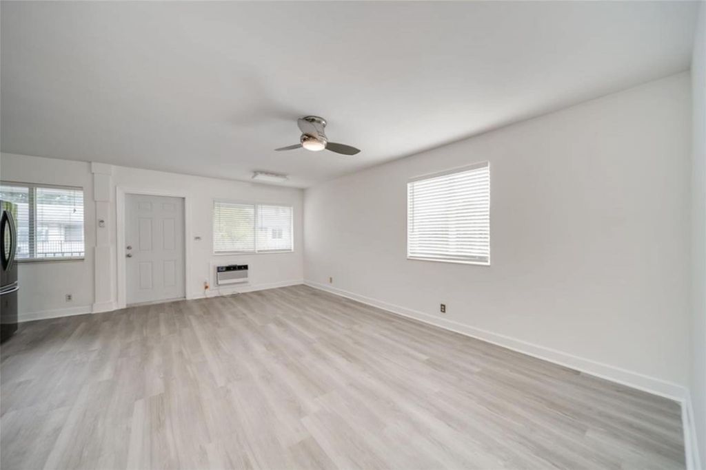 Photo of 1814 E Oakland Park Boulevard #58, Fort Lauderdale, FL 33306 (MLS # F10548906)