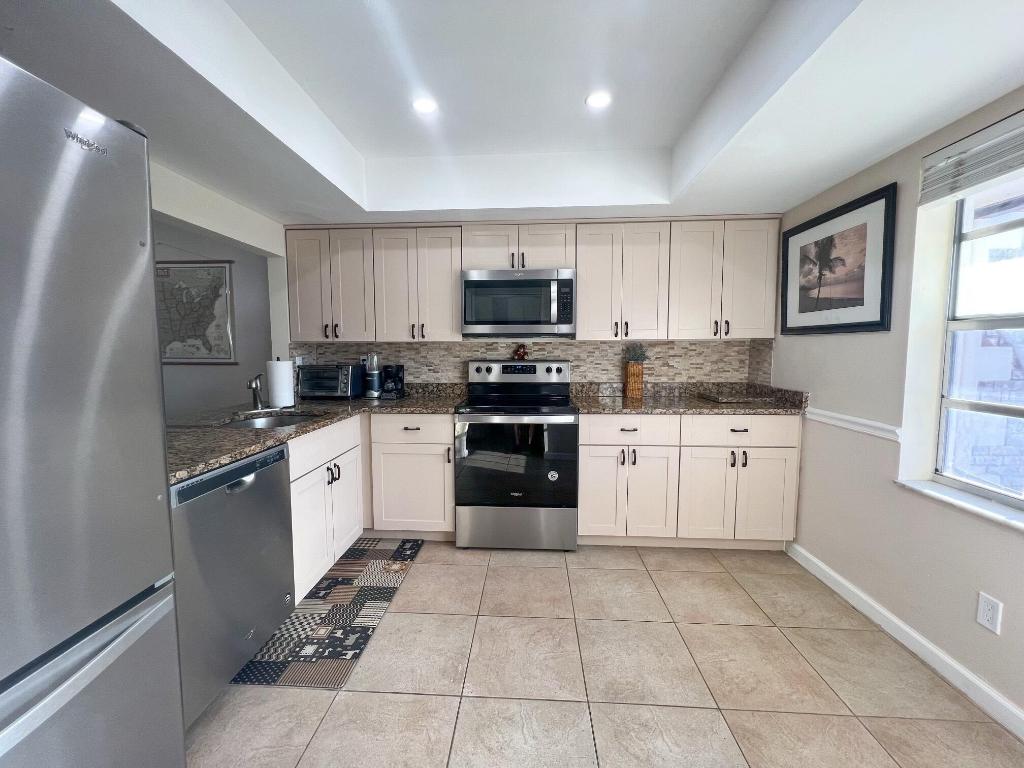 INDIAN CREEK PH III-B - Residential Lease