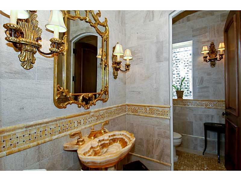 SUNRISE POINT - Residential