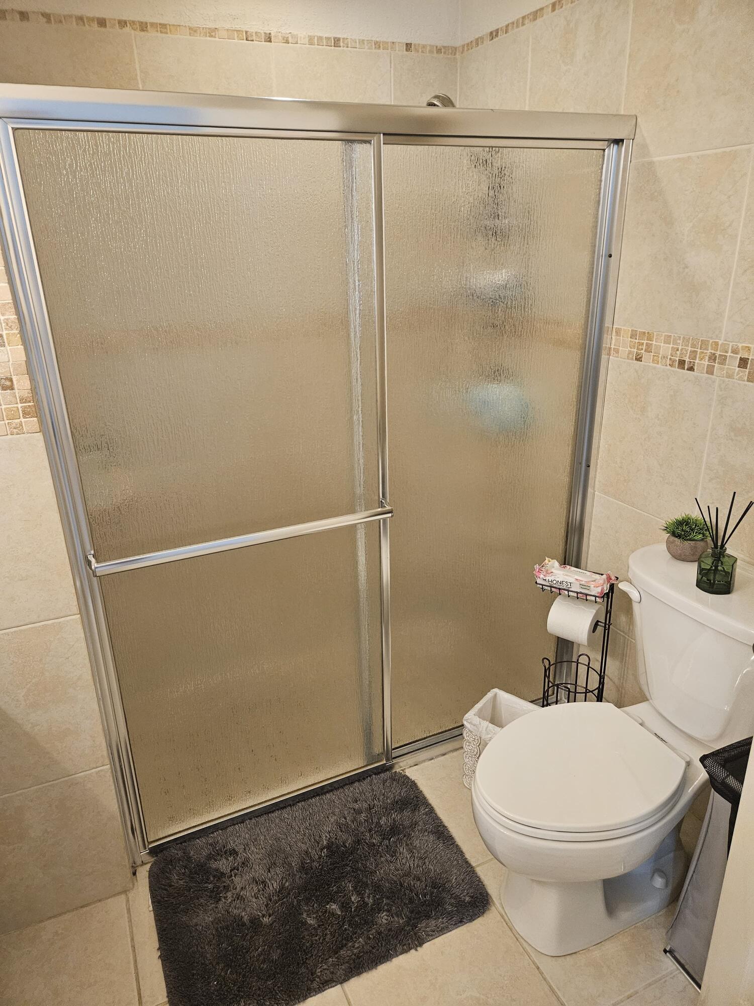 FAMILY HOMES - Residential