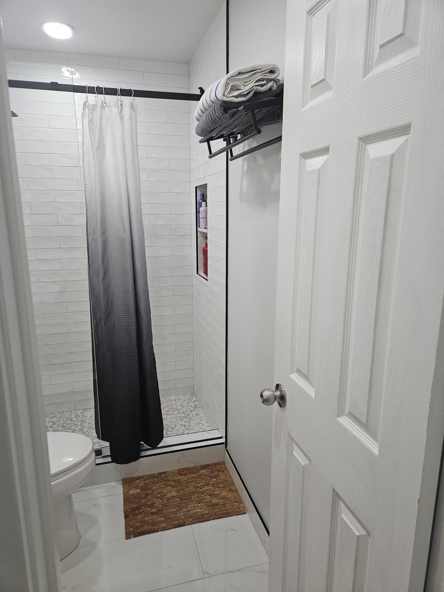 FAMILY HOMES - Residential