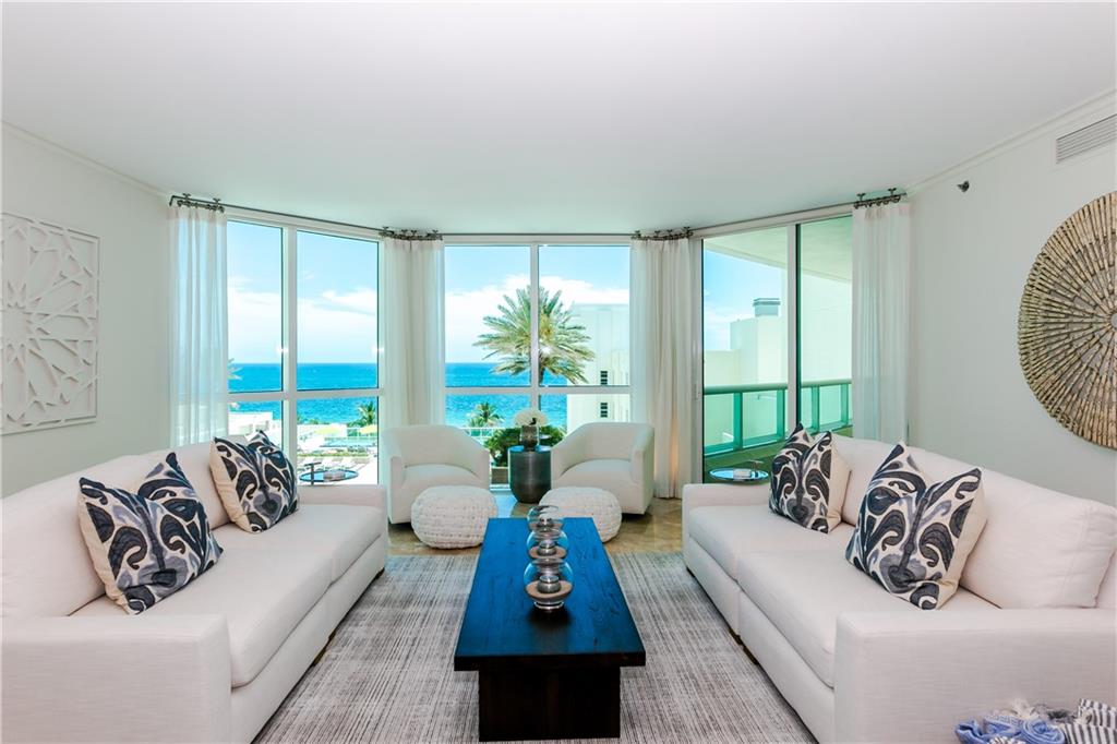 Las Olas Beach Club - Residential