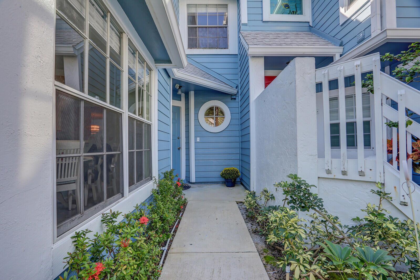 VILLAS OF OCEAN DUNES 4 - Residential