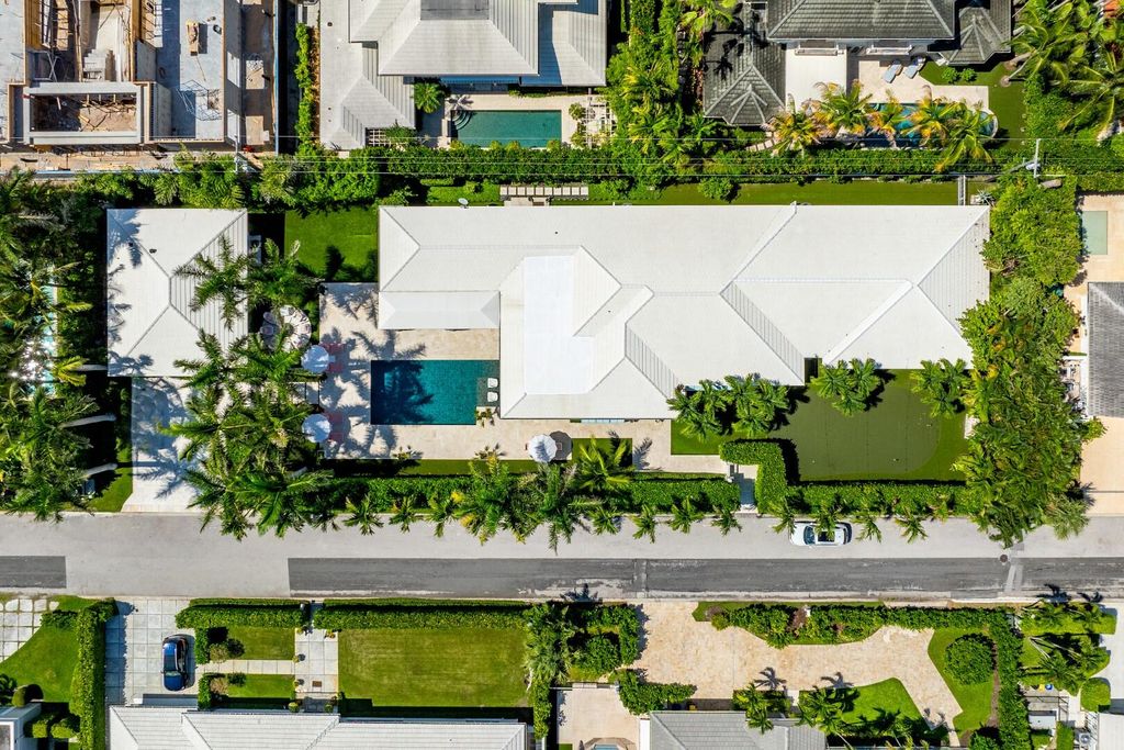 Photo of 241 El Dorado Lane, Palm Beach, FL 33480 (MLS # R11002615)