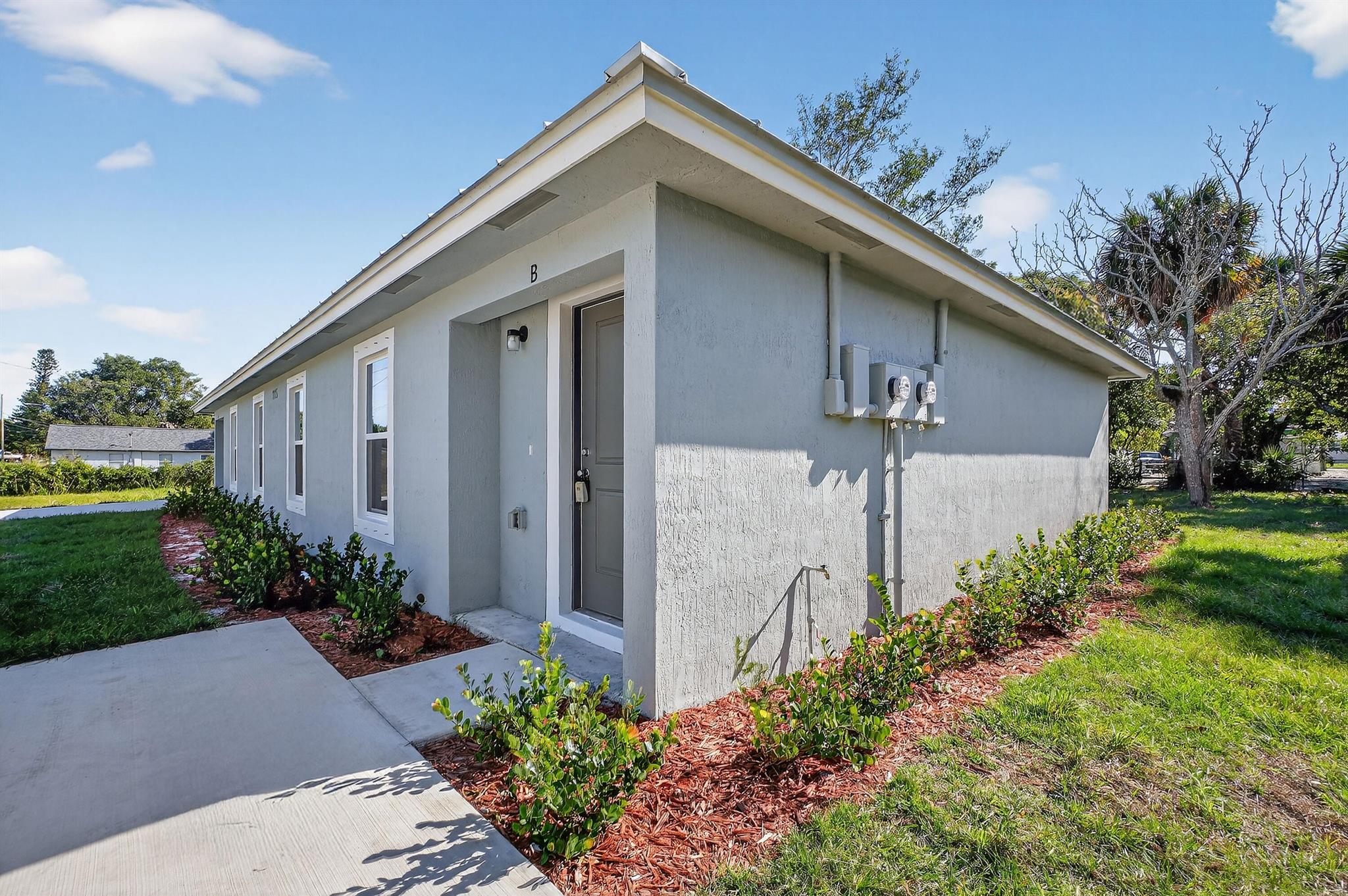 John Davis Resub - Residential Lease