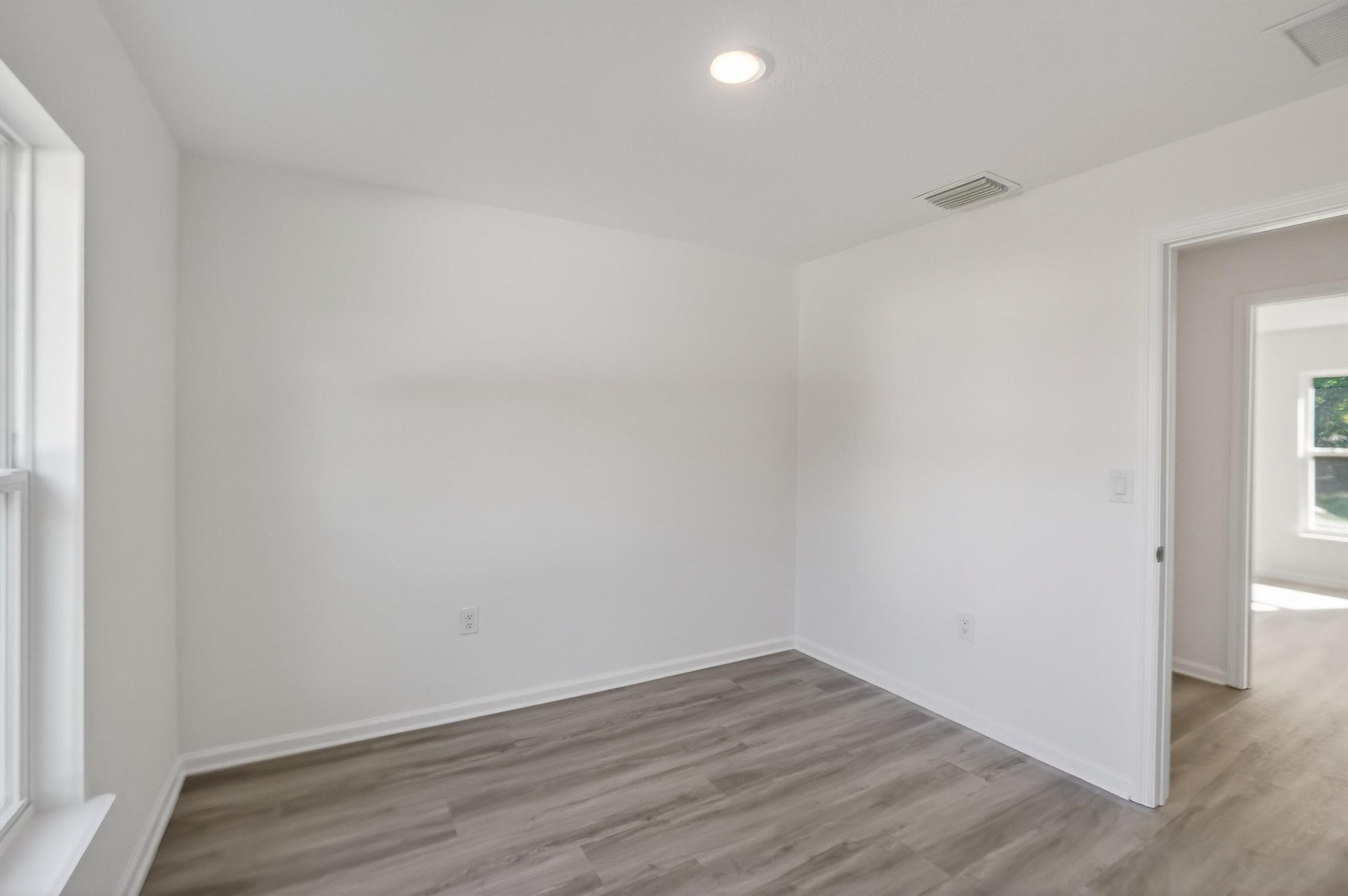 John Davis Resub - Residential Lease