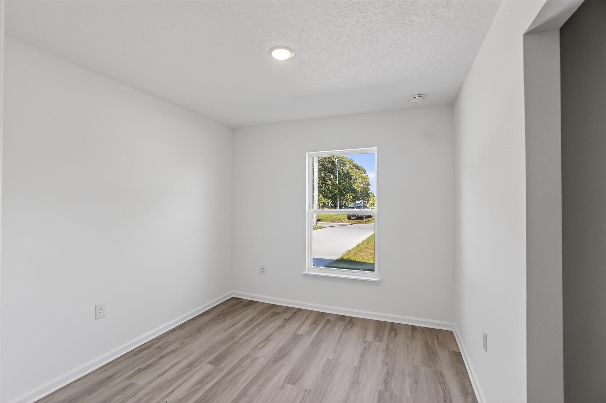 John Davis Resub - Residential Lease