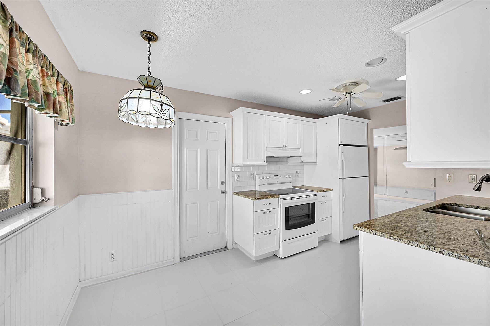 PALM BEACH LEISUREVILLE S - Residential