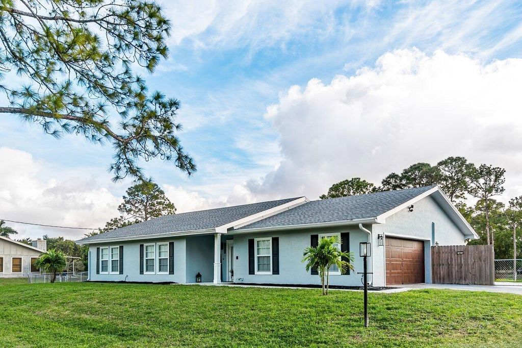 Photo of 11068 66th Street N, West Palm Beach, FL 33412 (MLS # R10952738)