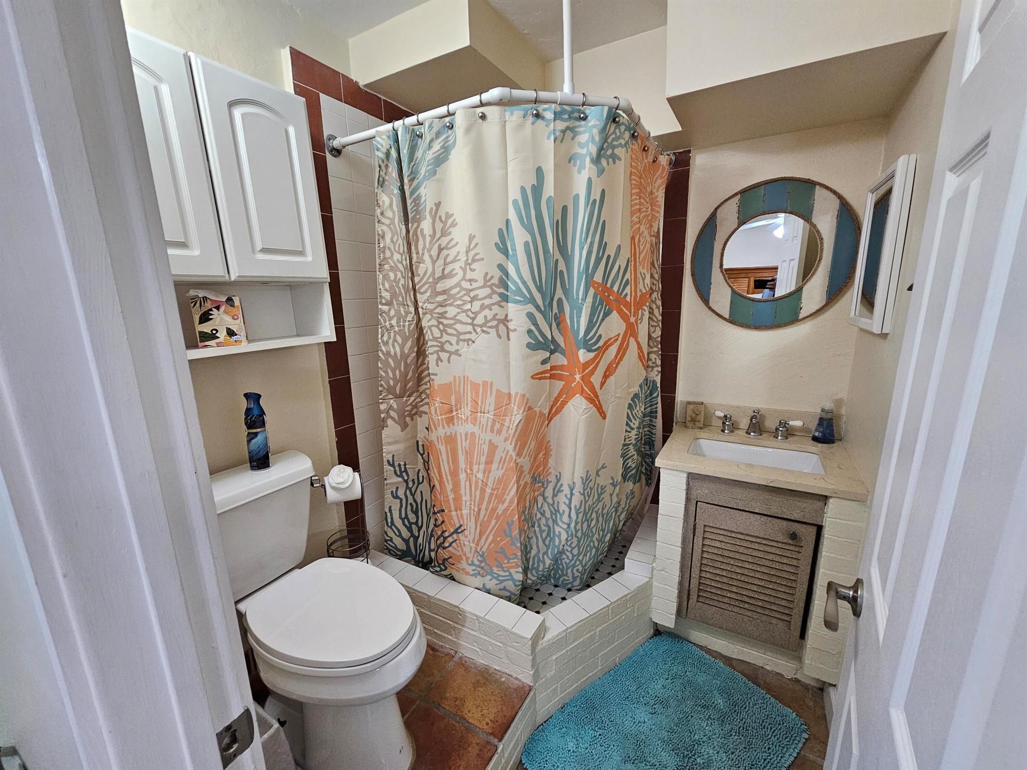 HOLLYWOOD BEACH - Residential Lease