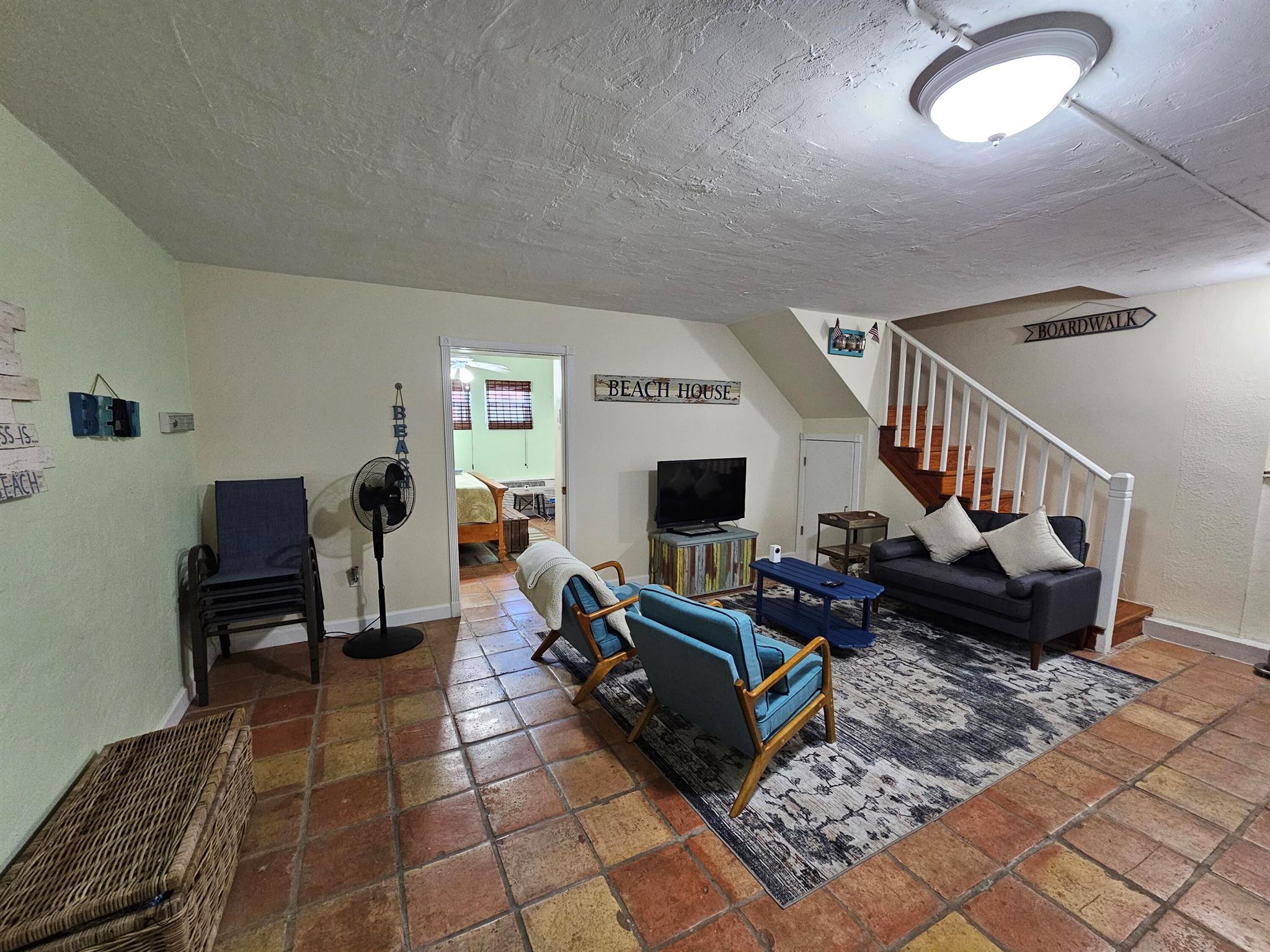 HOLLYWOOD BEACH - Residential Lease