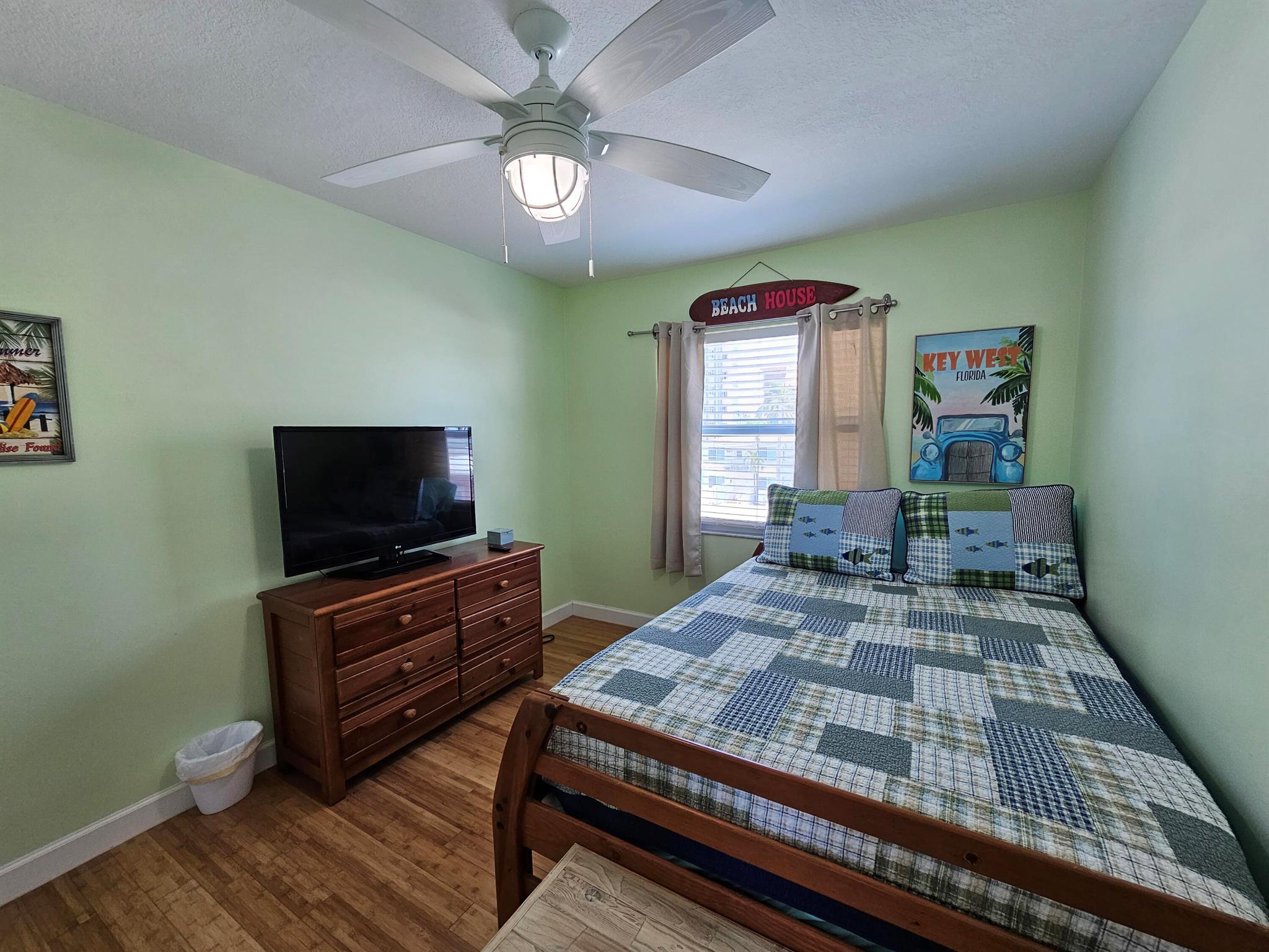 HOLLYWOOD BEACH - Residential Lease