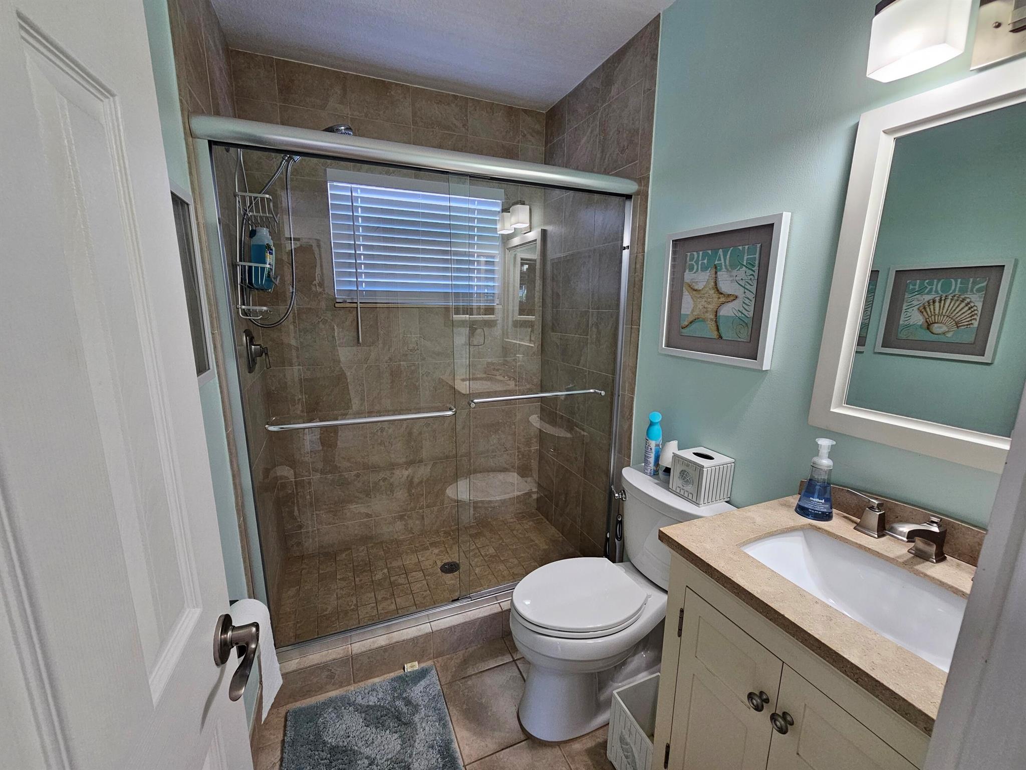 HOLLYWOOD BEACH - Residential Lease