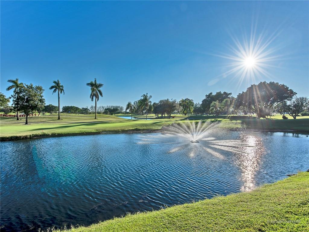 HOLLYBROOK GOLF AND TENNI - Residential