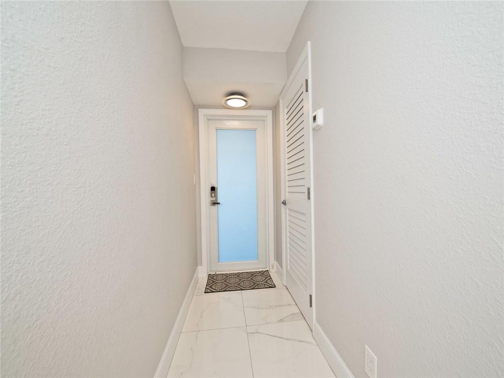 HOLLYBROOK GOLF AND TENNI - Residential