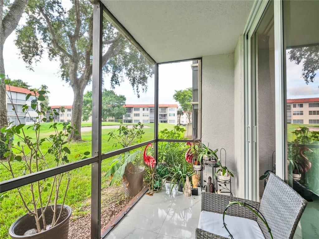 HOLLYBROOK GOLF AND TENNI - Residential