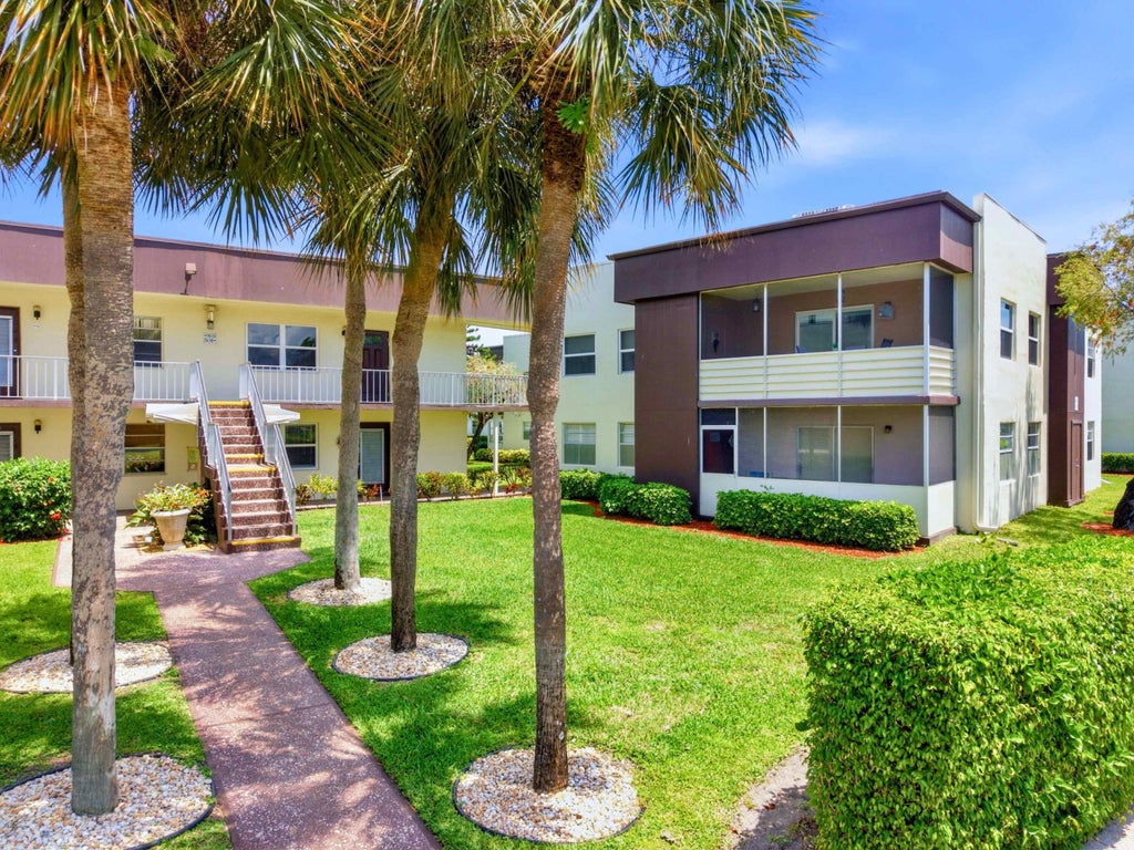 Photo of 755 NORMANDY P #755, Delray Beach, FL 33484 (MLS # B26069436)