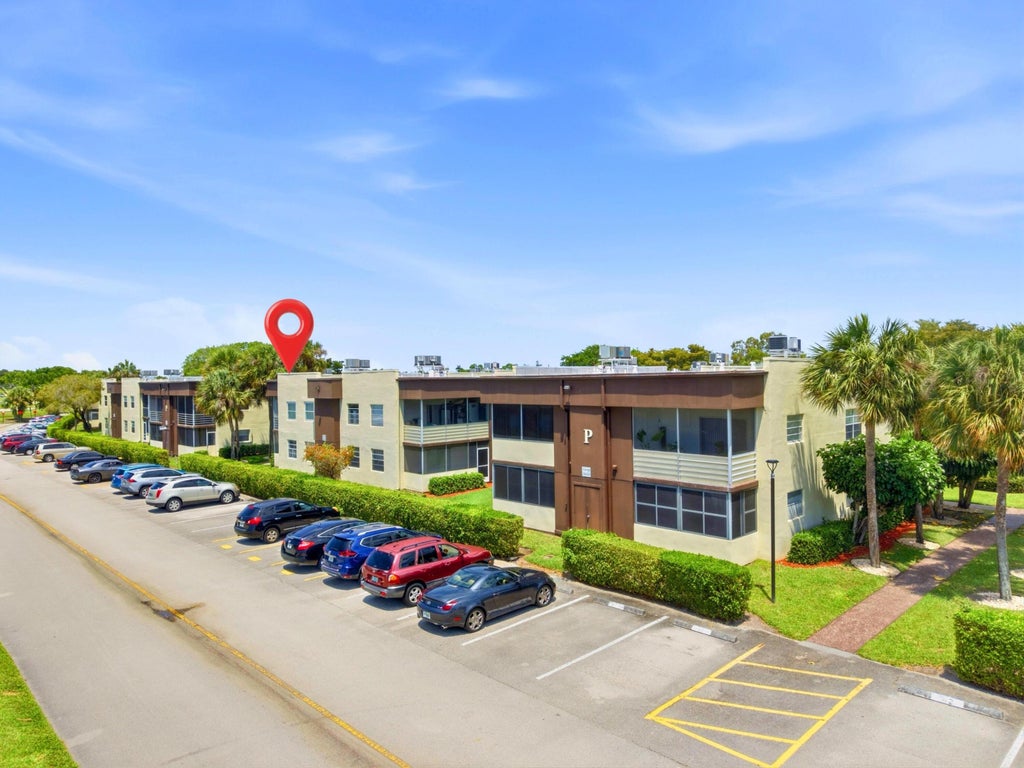 Photo of 755 NORMANDY P #755, Delray Beach, FL 33484 (MLS # B26069436)
