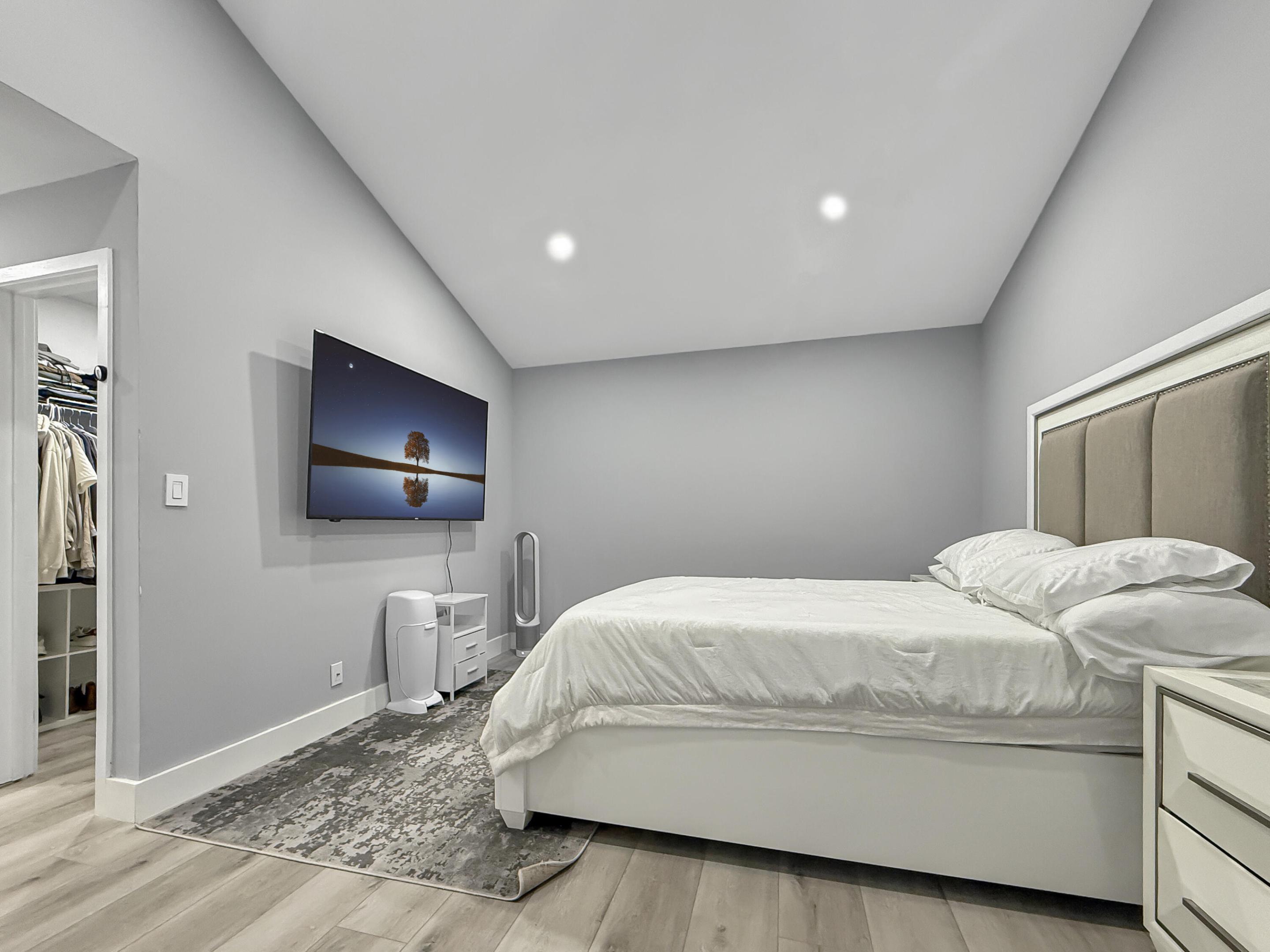 COQUINA LAKES - Residential