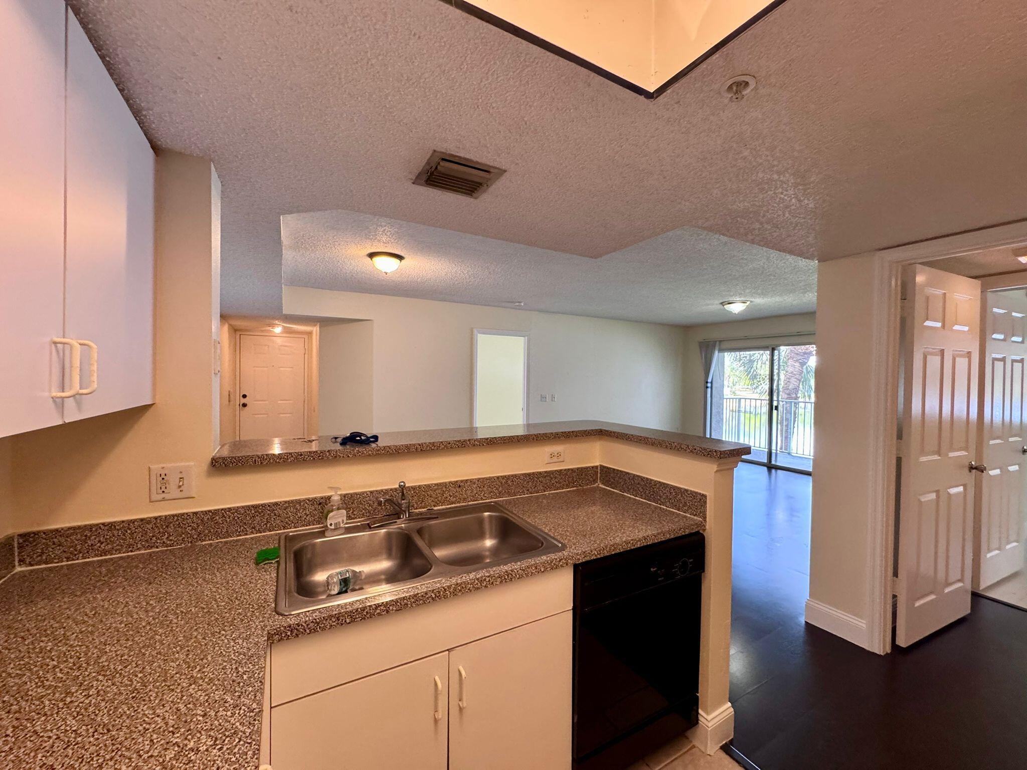 5061 Wiles Road 204