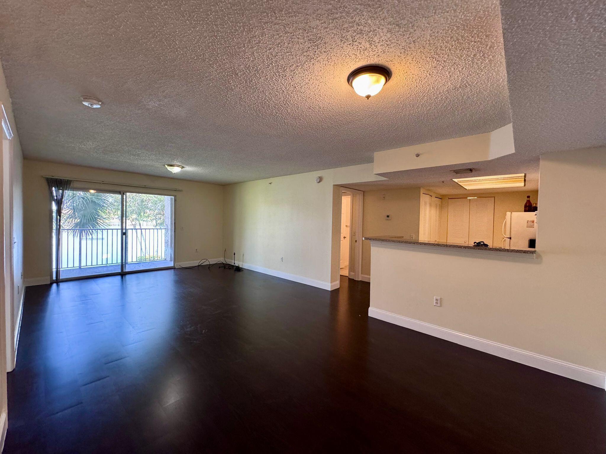 5061 Wiles Road 204