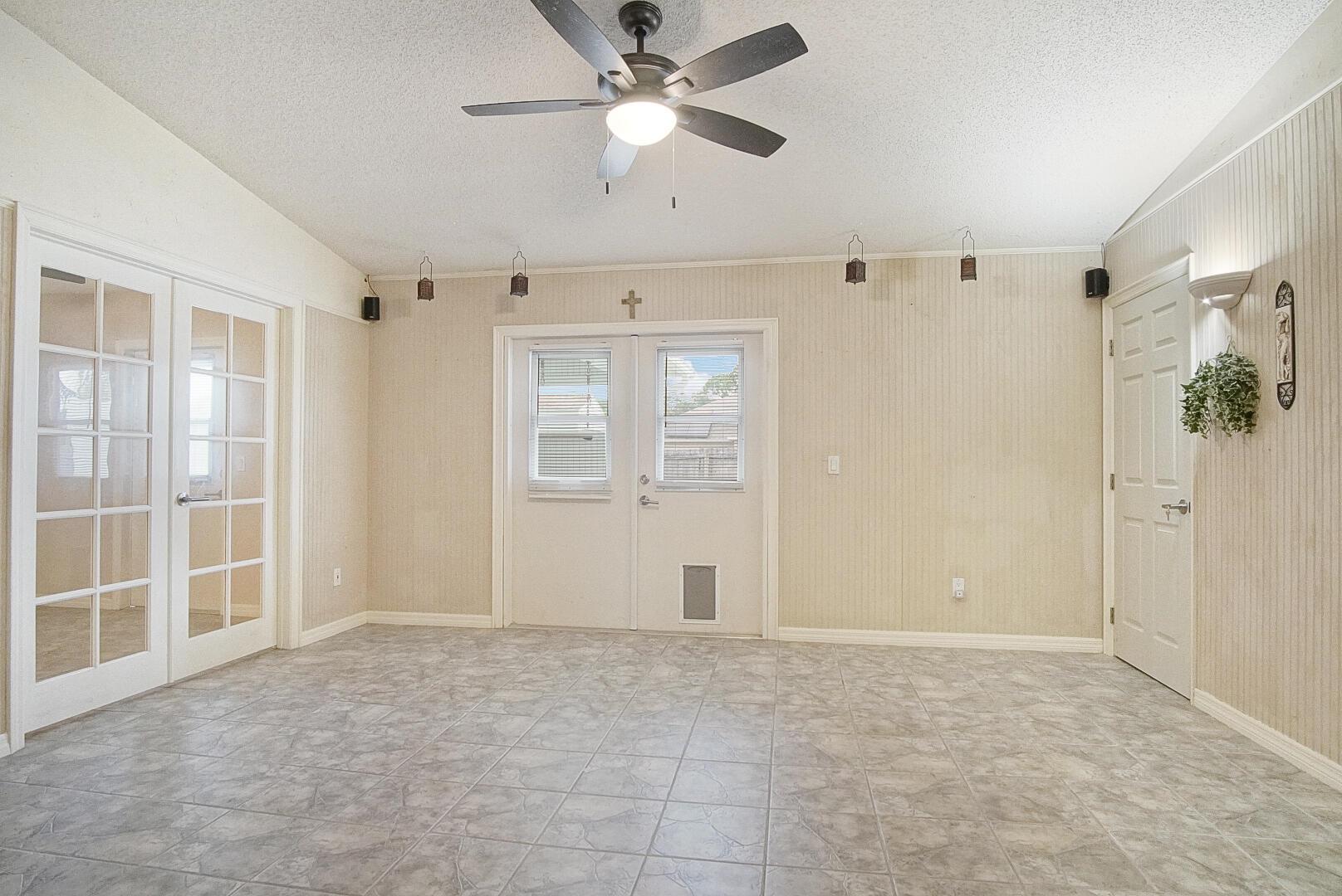 PORT ST LUCIE SECTION 31 - Residential