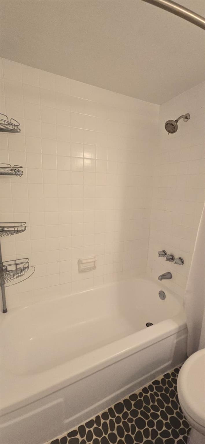 Plaza 15 Condo - Residential Lease