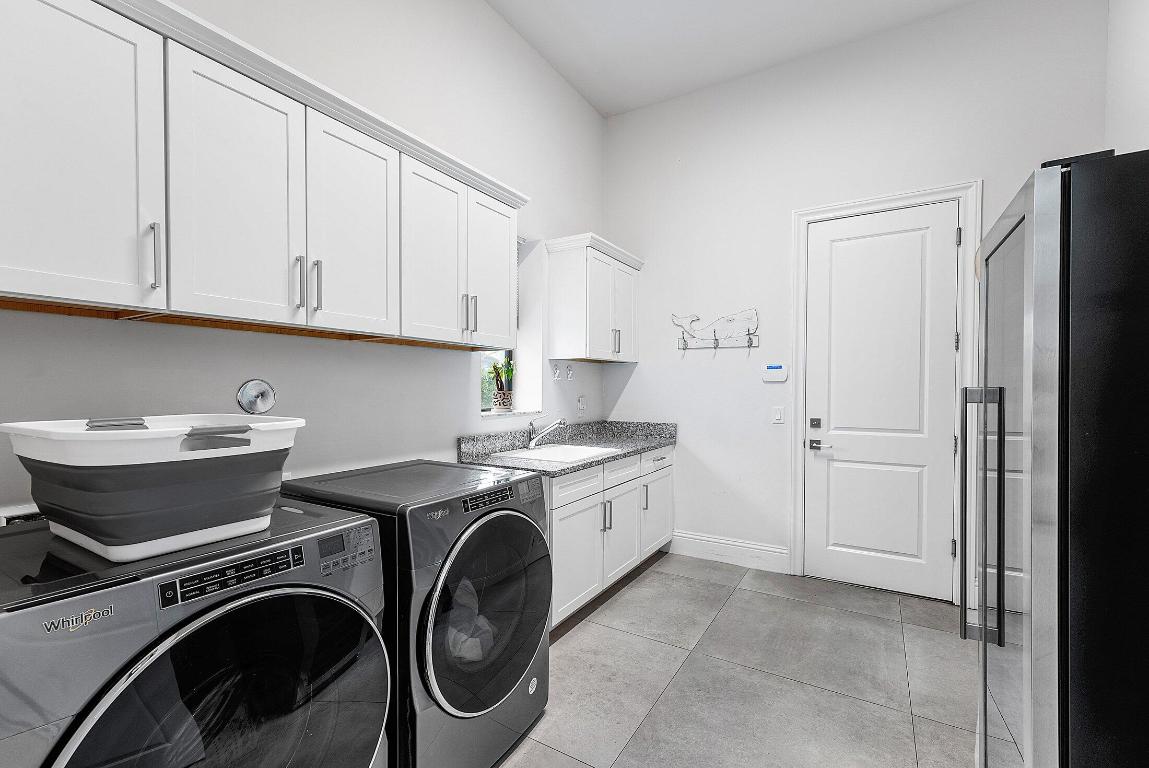 ROYAL PALM POLO - Residential