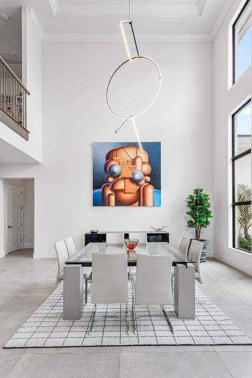 ROYAL PALM POLO - Residential