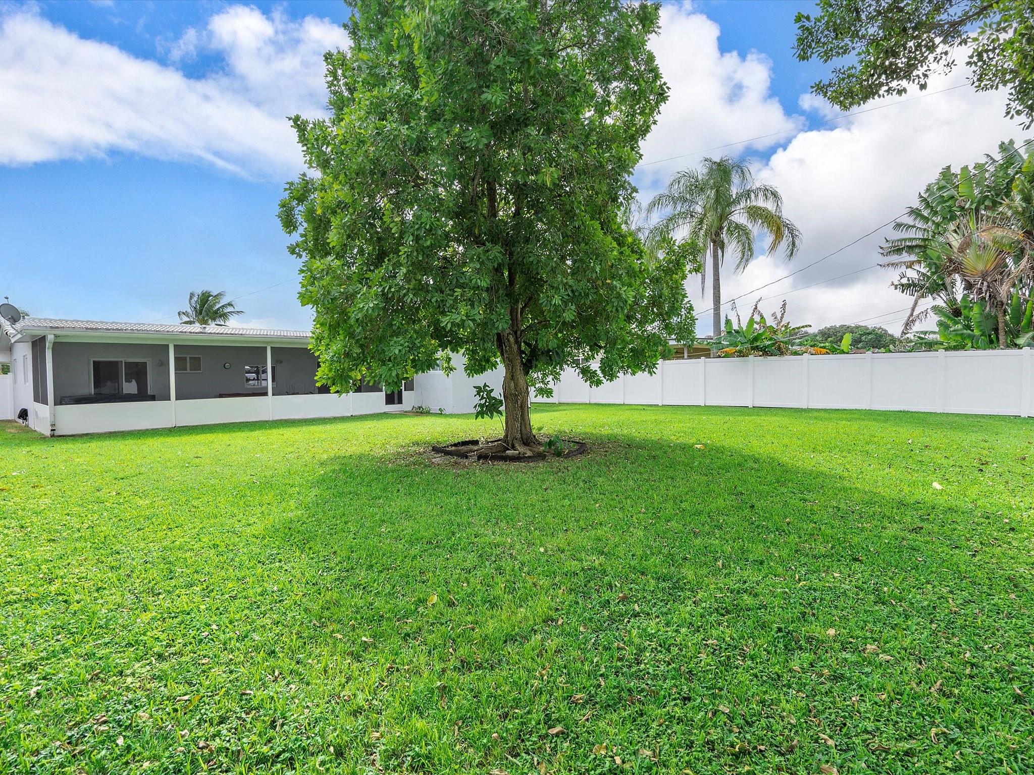 Hollywood Hills 6-22 B - Residential