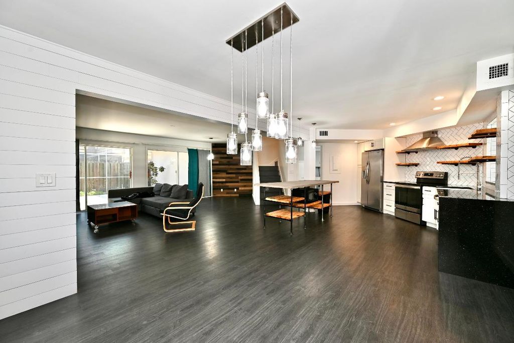 Photo of 11615 Winchester Drive #A, Palm Beach Gardens, FL 33410 (MLS # R10990976)