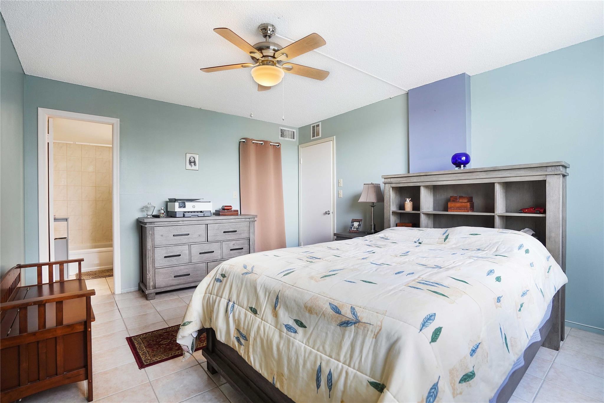 Royal Park Condominium - Residential