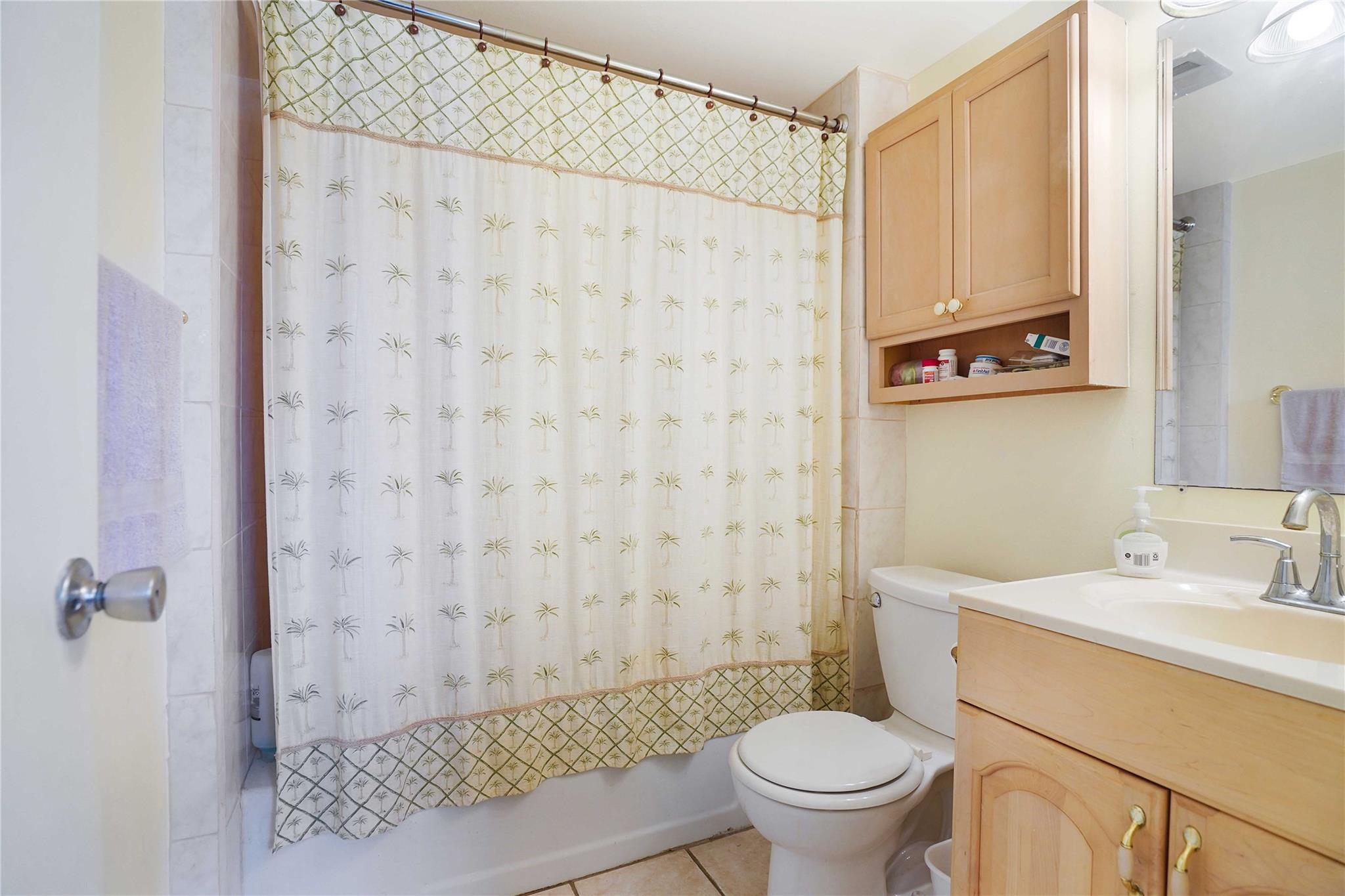 Royal Park Condominium - Residential