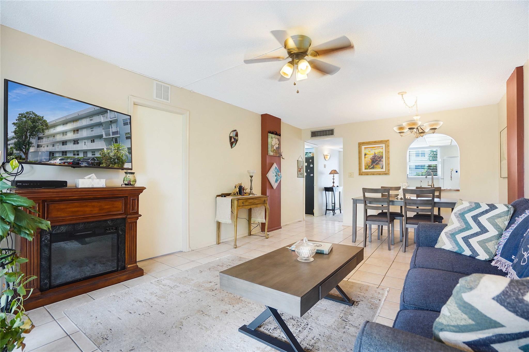 Royal Park Condominium - Residential