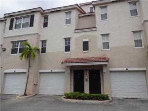 POINCIANA PLACE - Residential Lease