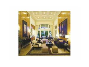 POINCIANA PLACE - Residential Lease