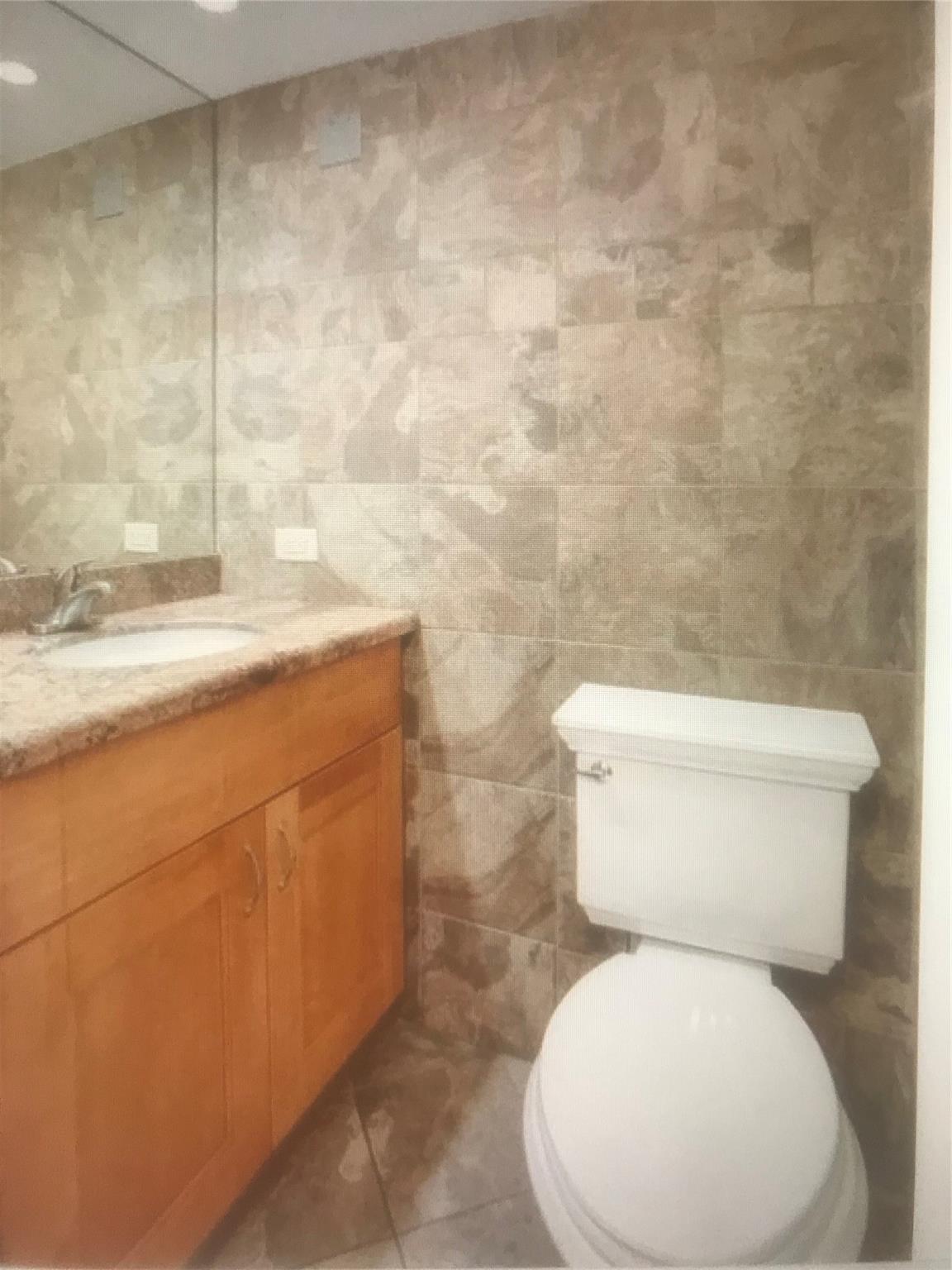 casa la quinta condo - Residential