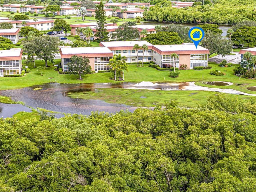 Photo of 69 Royal Oak Court #207, Vero Beach, FL 32962 (MLS # R11131581)