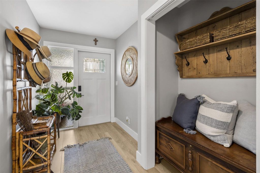 Photo of 2540 SW 14th Street, Boynton Beach, FL 33426 (MLS # F10414770)