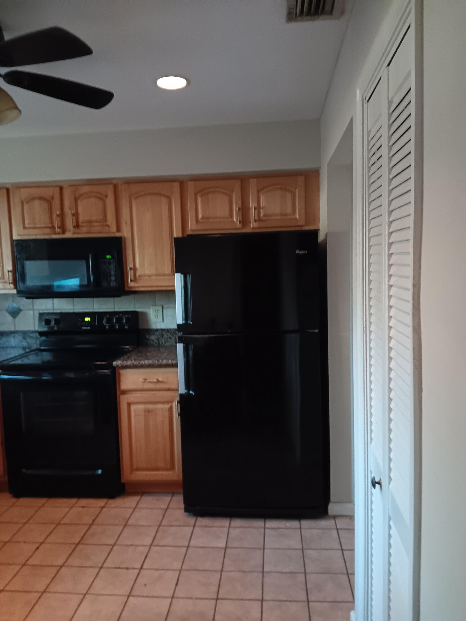 GREENTREE VILLAS CONDO - Residential
