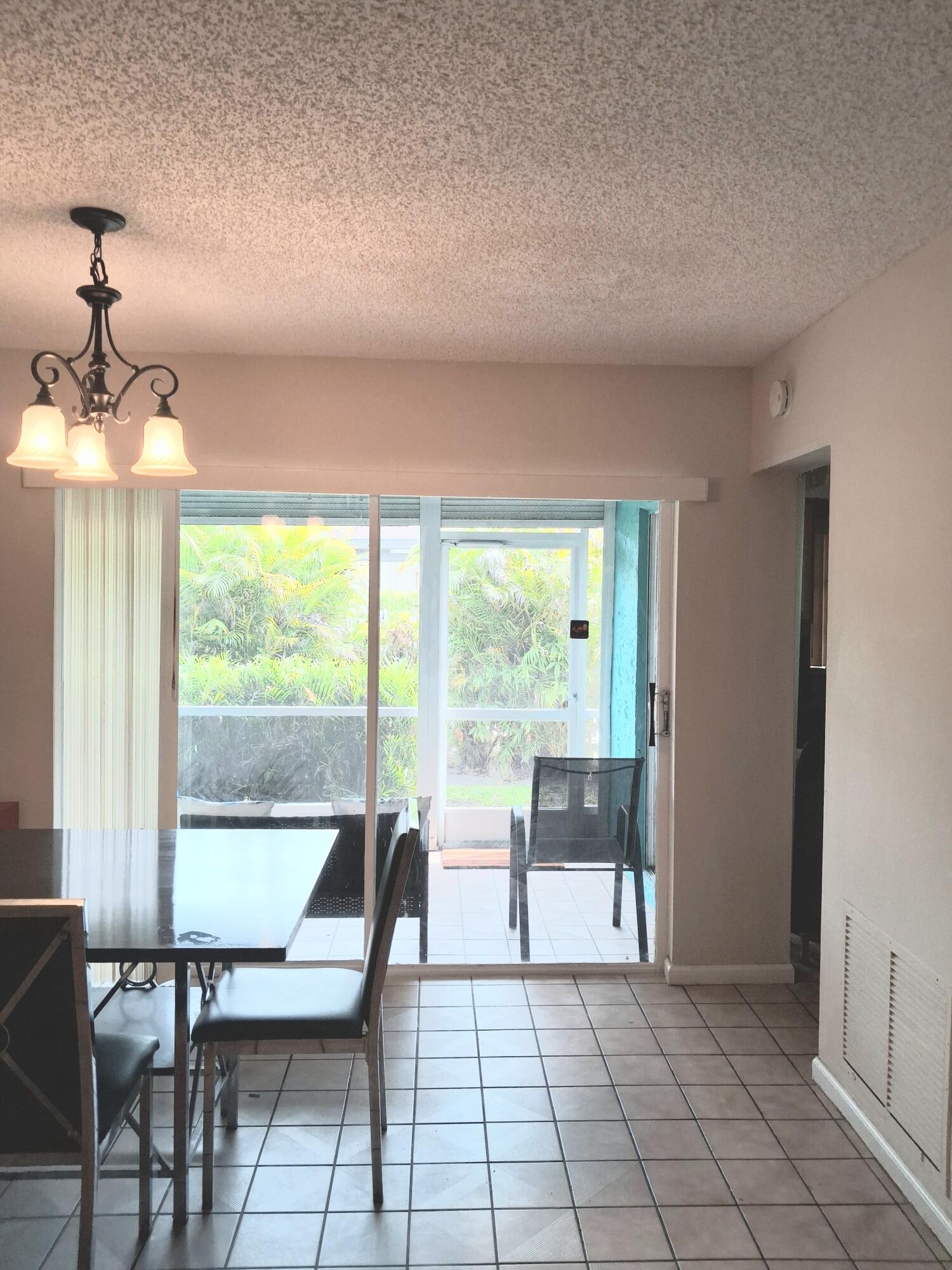 GREENTREE VILLAS CONDO - Residential