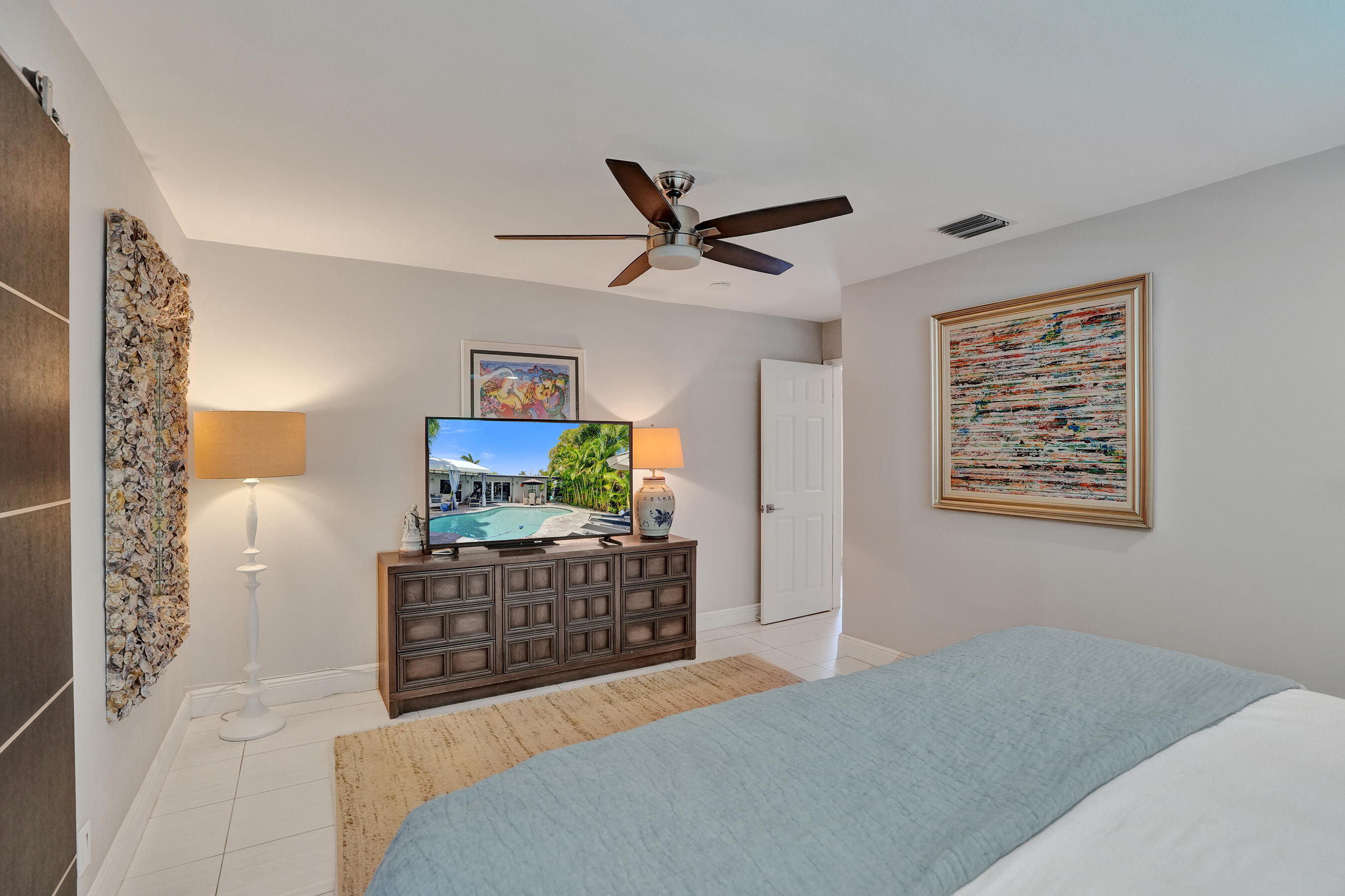 CORAL POINT - Residential