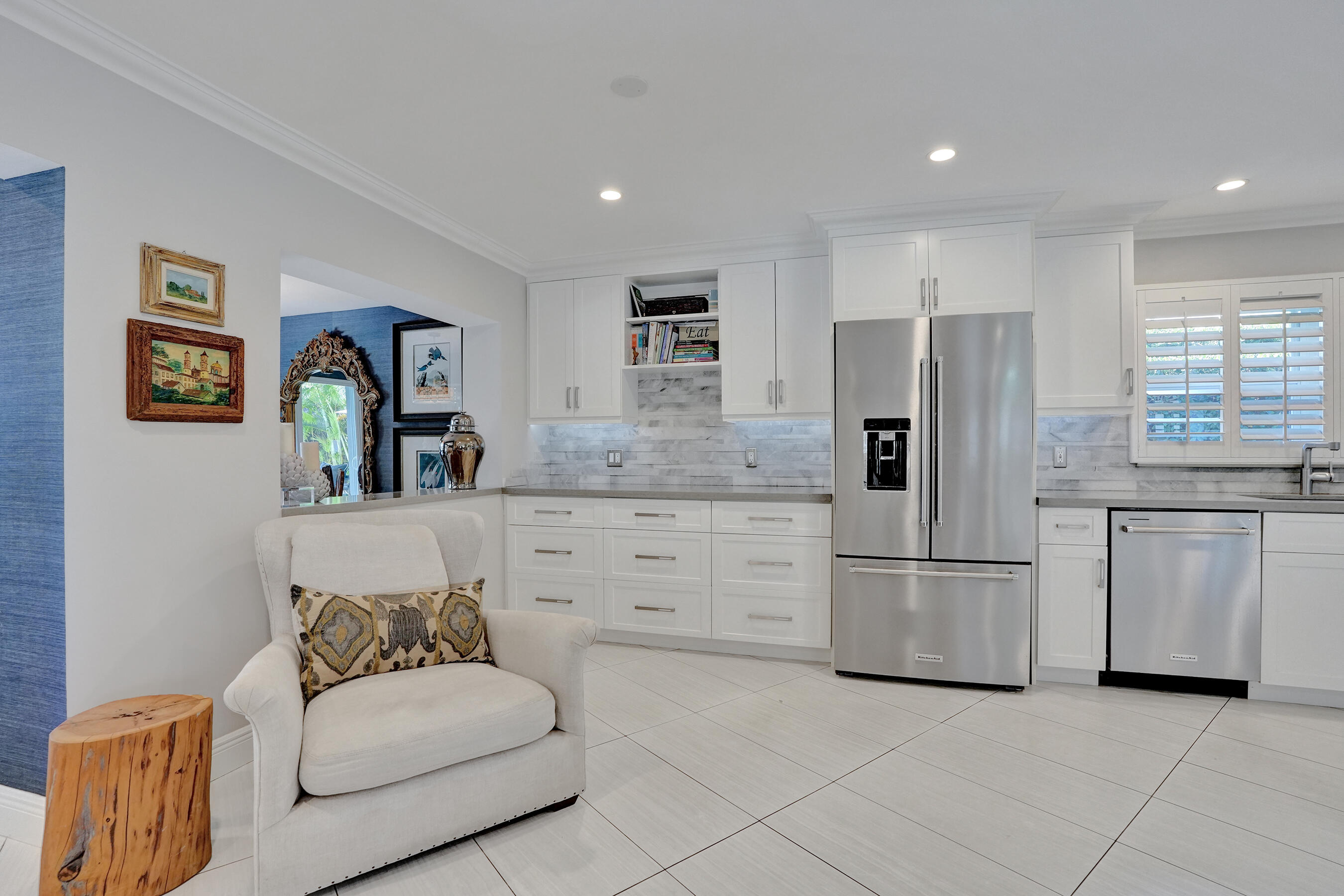 CORAL POINT - Residential