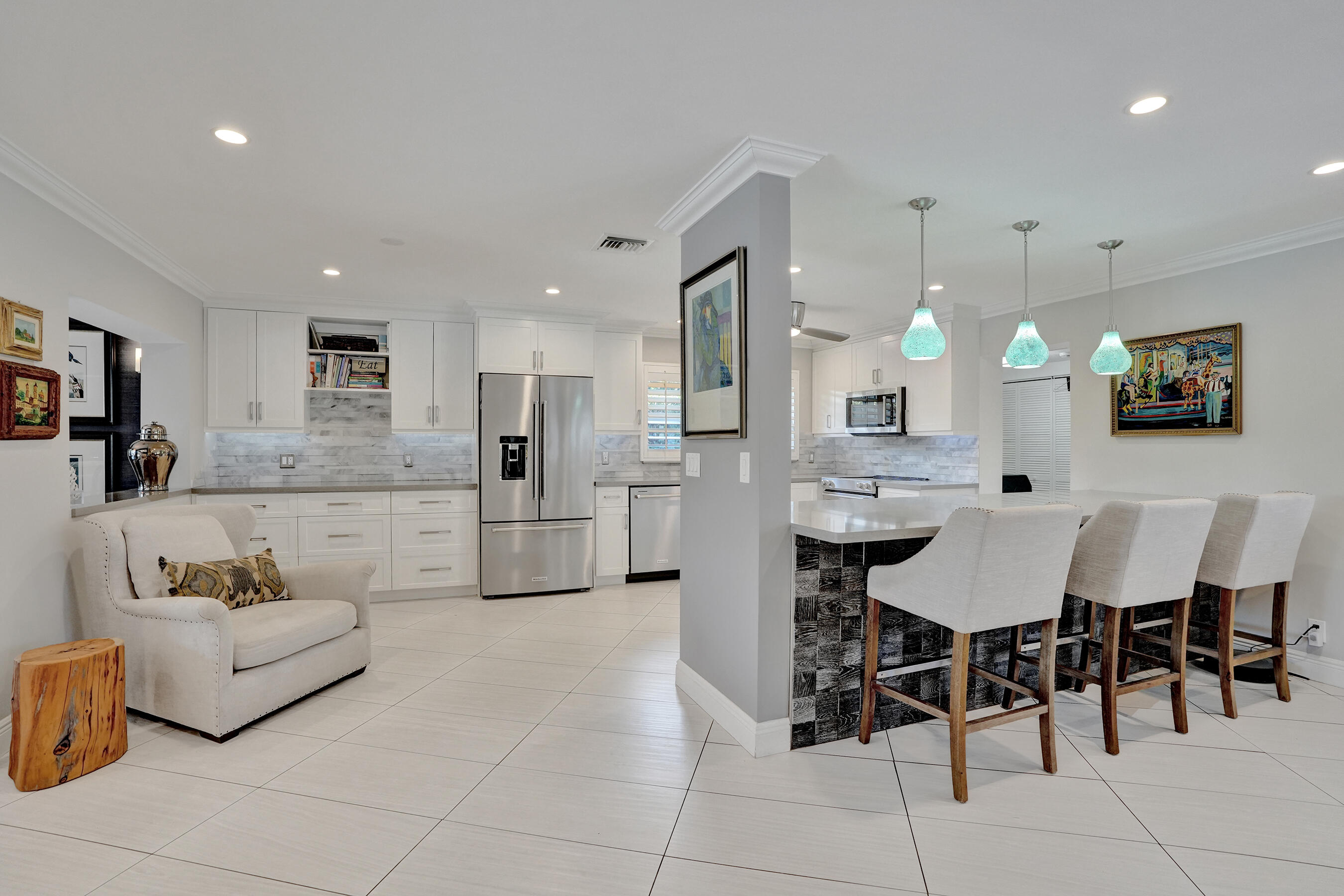CORAL POINT - Residential