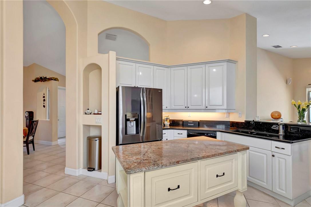 Vizcaya Place 04 Trs A & - Residential