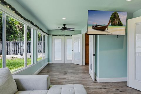 Tiny photo for 7779 Blairwood Circle N, Lake Worth, FL 33467 (MLS # B26054399)