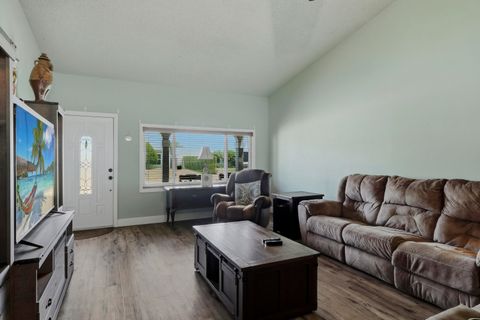 Tiny photo for 7779 Blairwood Circle N, Lake Worth, FL 33467 (MLS # B26054399)